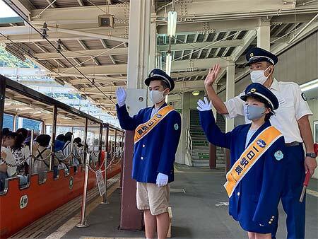 黒部峡谷鉄道，「こども駅長の日」の参加者を募集