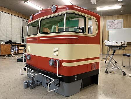 E851のモックアップ