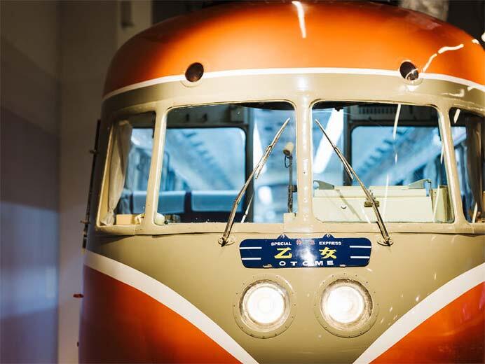 ロマンスカーミュージアムで，「ロマンスカー・SE（3000形）車両ガイドツアー」を開催