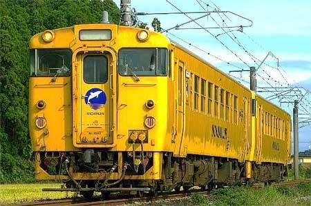 「ピカピカ☆ワクワク！車両丸洗い＆見学ツアー」