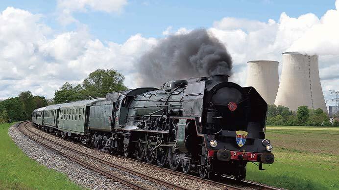フランス最大の蒸気機関車フェスティバル開催