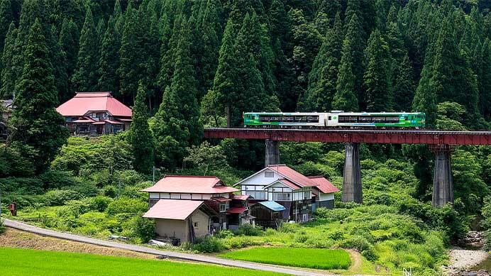 只見線で“風っこ只見線満喫号”運転