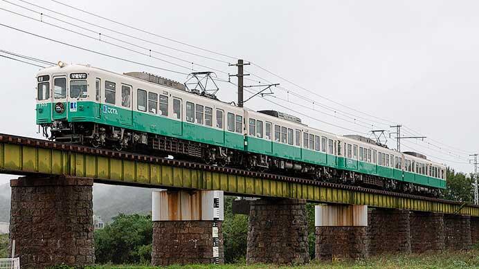 琴電600形・1300形の製造50周年を記念した臨時列車運転