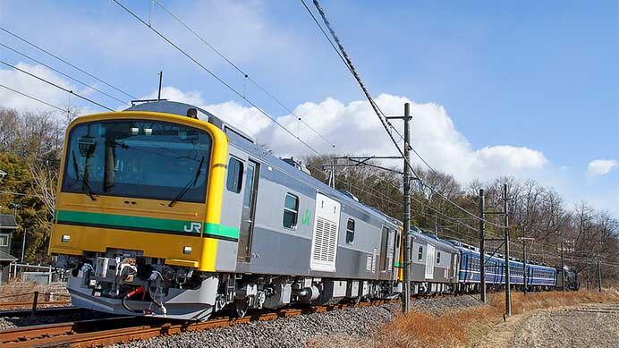 GV-E197形が12系客車・D51 498とともに信越本線で試運転