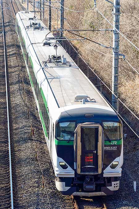 特急“氏家雛めぐり号”運転