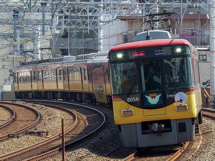 京阪で「さくら」ヘッドマーク