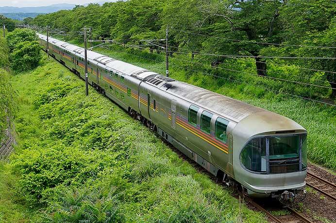 EF81 95が「カシオペア紀行 仙台行き」をけん引