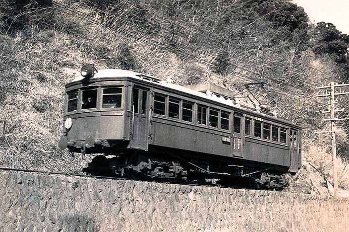 箱根登山電車100形(モハ1形・モハ2形),2028年1月に運行終了
