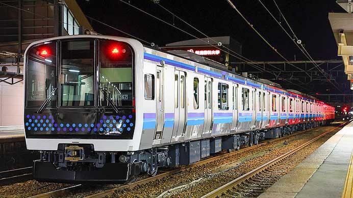 E131系800番代N7編成が配給輸送される