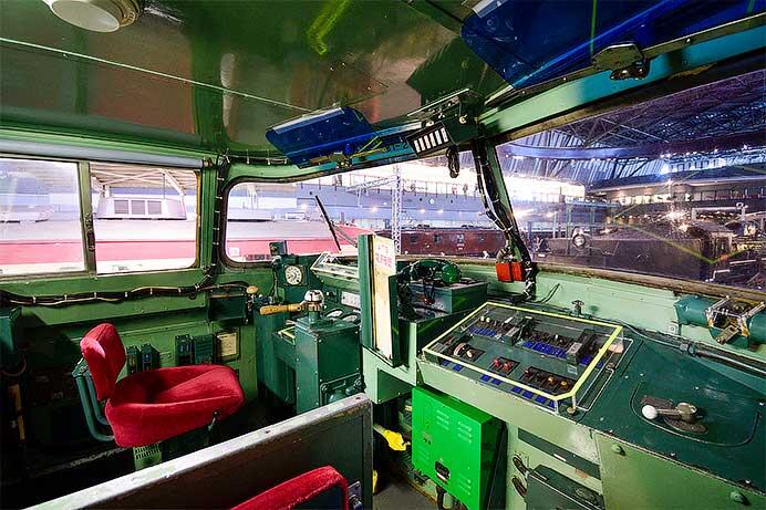 鉄道博物館で「車両ステーション月替わり運転室公開」開催
